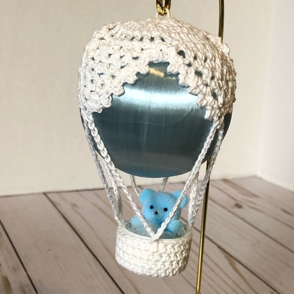 Handmade Crochet Hot Air Balloon Ornament - Picture 3 of 3